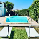 Sasa Villa *